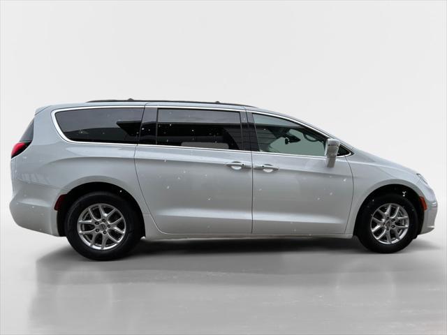 used 2022 Chrysler Pacifica car, priced at $20,984