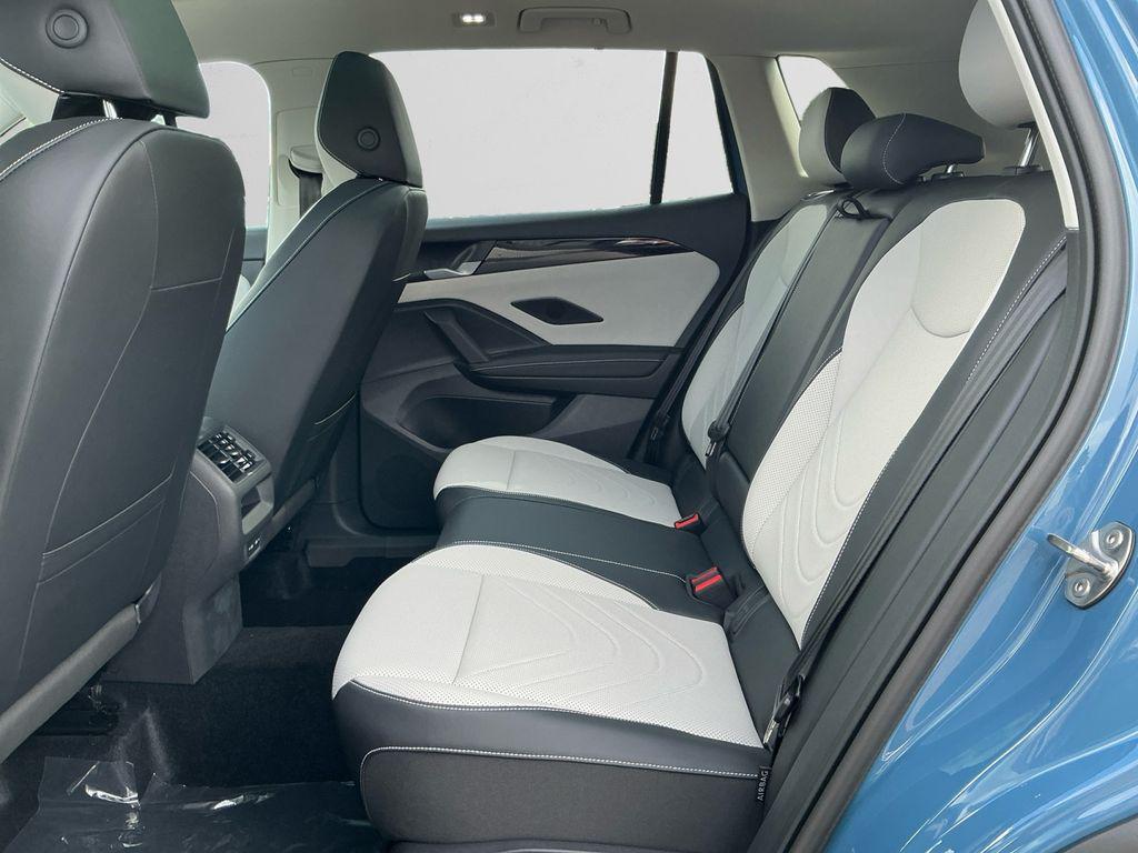 new 2025 Volkswagen Tiguan car, priced at $35,969