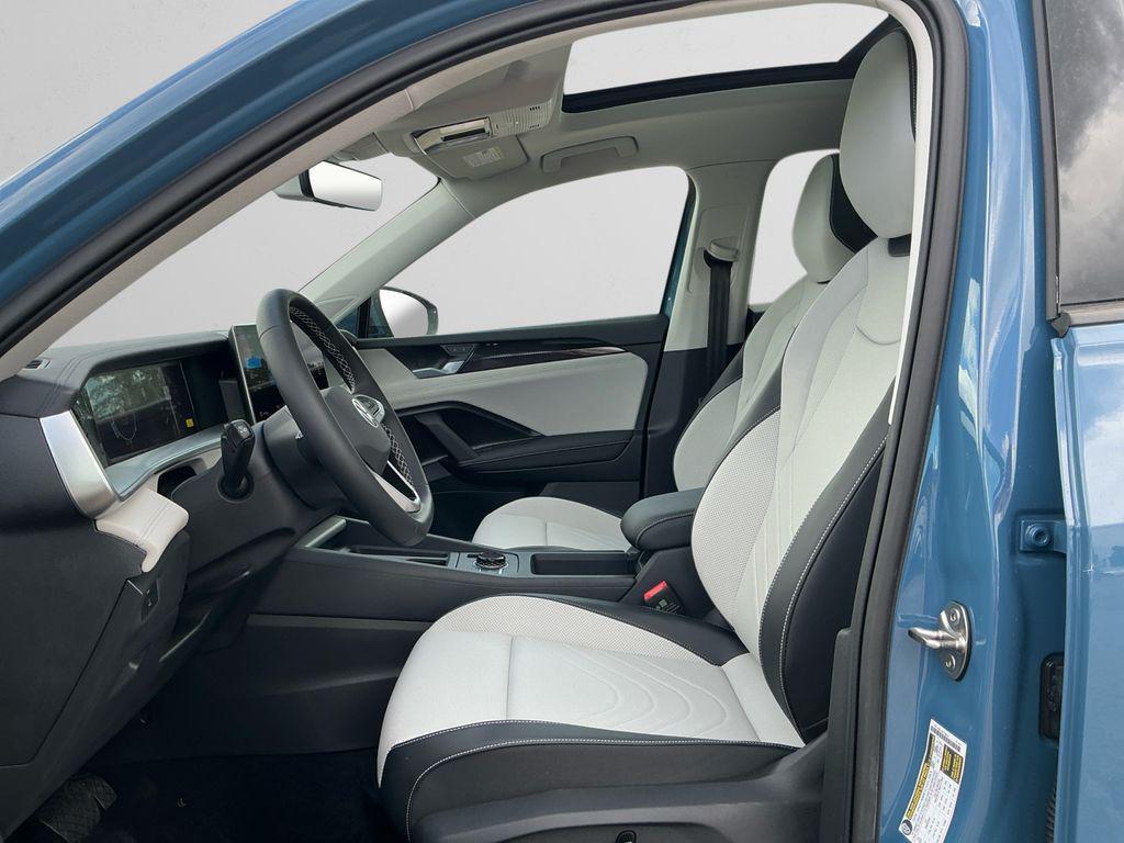 new 2025 Volkswagen Tiguan car, priced at $35,969