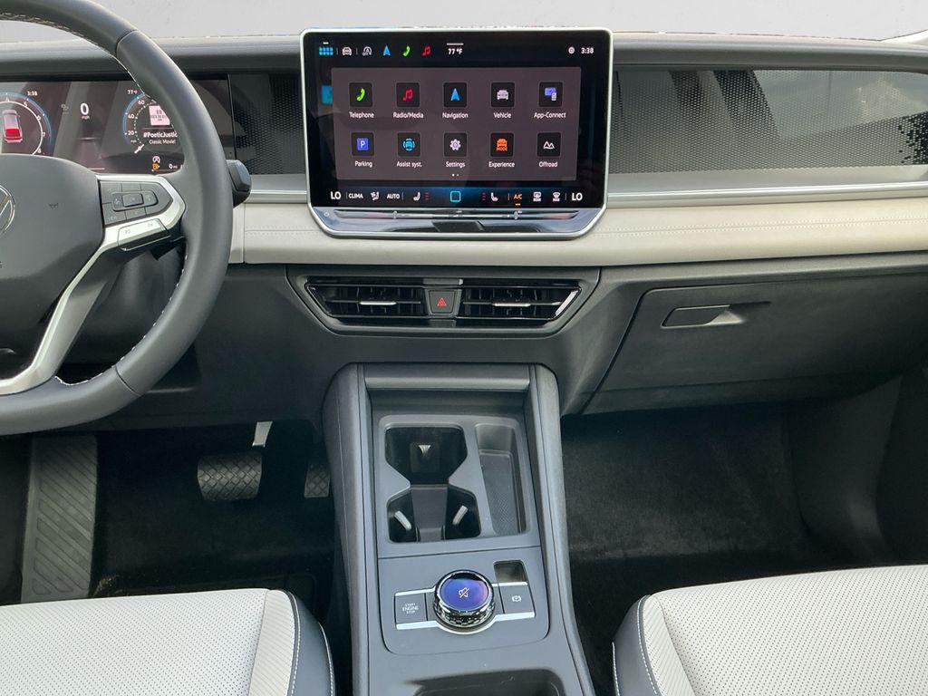 new 2025 Volkswagen Tiguan car, priced at $35,969