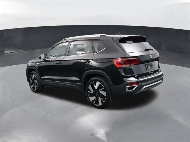 new 2024 Volkswagen Taos car, priced at $33,680