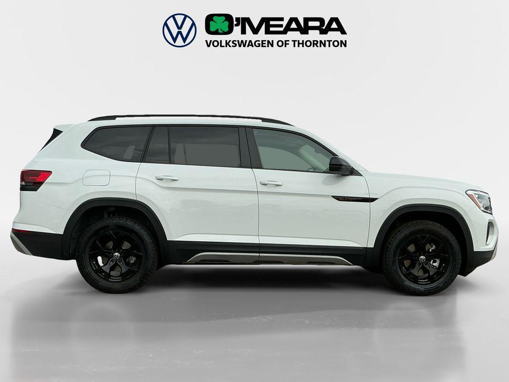 new 2025 Volkswagen Atlas car, priced at $45,806