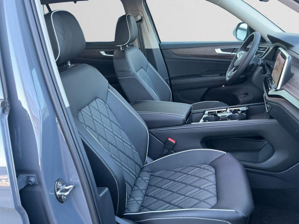 new 2026 Volkswagen Atlas car, priced at $57,505