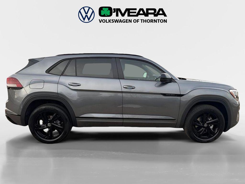 new 2025 Volkswagen Atlas Cross Sport car, priced at $49,569