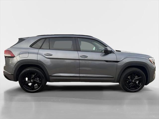 new 2025 Volkswagen Atlas Cross Sport car, priced at $49,731