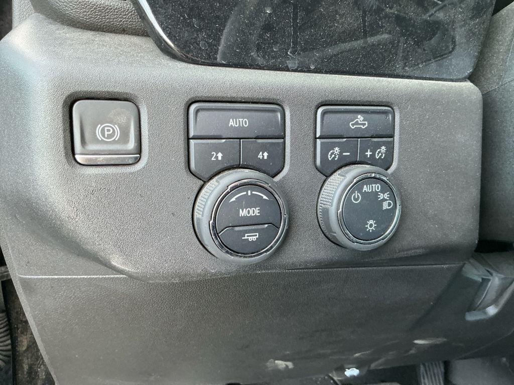 used 2024 Chevrolet Silverado 1500 car, priced at $37,164