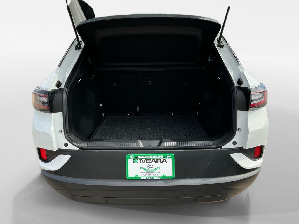 used 2024 Volkswagen ID.4 car, priced at $22,998