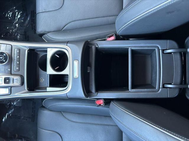 used 2023 Hyundai Santa Fe car, priced at $32,327