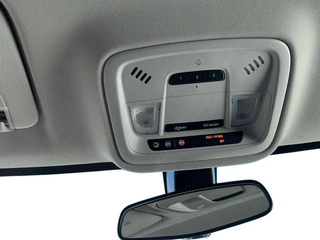 used 2019 Chevrolet Traverse car, priced at $17,978