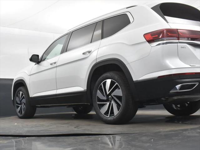 new 2024 Volkswagen Atlas car, priced at $48,415