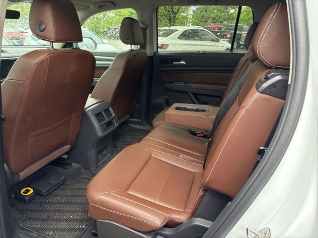 used 2022 Volkswagen Atlas car, priced at $30,660