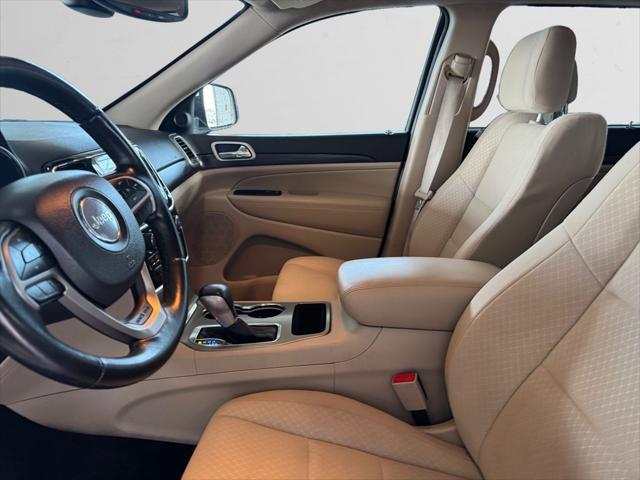 used 2022 Jeep Grand Cherokee car, priced at $23,995