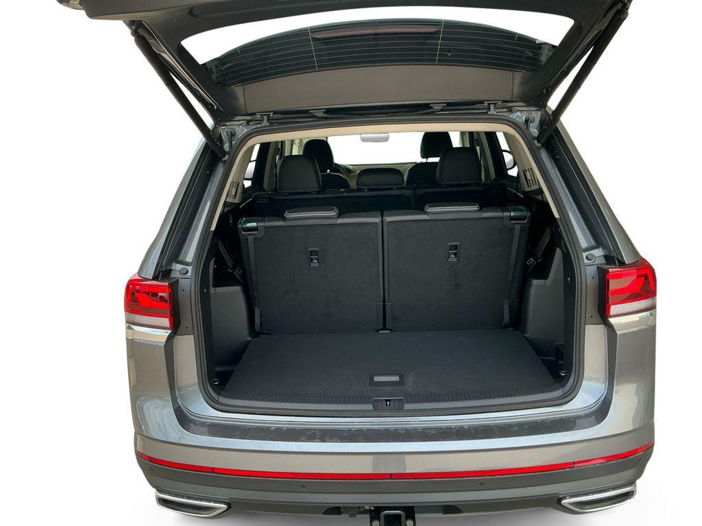 new 2025 Volkswagen Atlas car, priced at $45,312