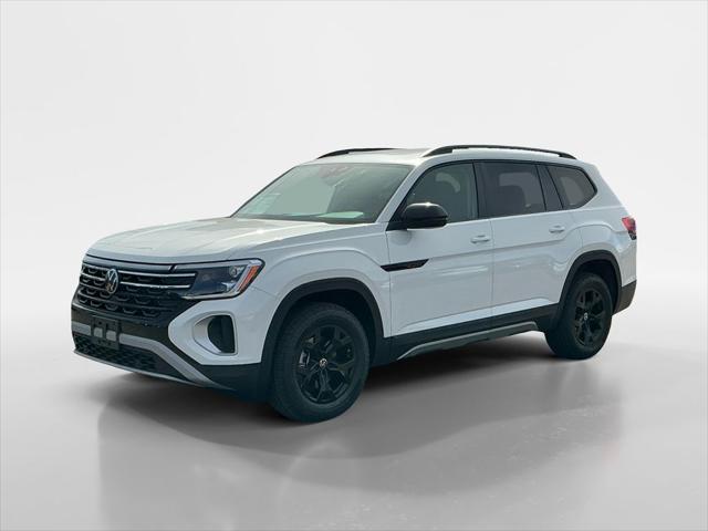 new 2025 Volkswagen Atlas car, priced at $47,076