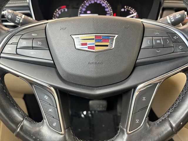 used 2019 Cadillac XT5 car, priced at $19,000
