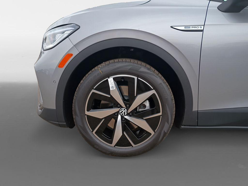 new 2025 Volkswagen ID.4 car, priced at $50,871