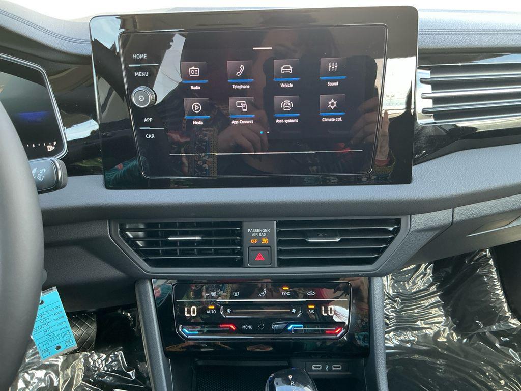 new 2025 Volkswagen Jetta car, priced at $23,459