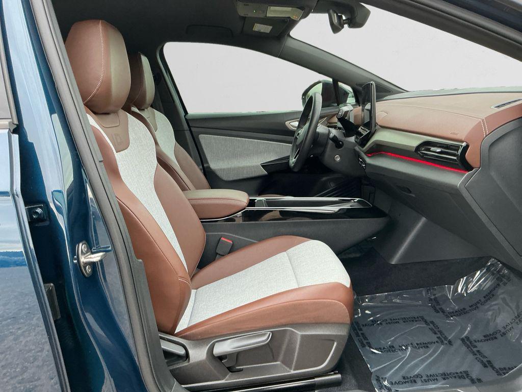 used 2023 Volkswagen ID.4 car, priced at $21,998