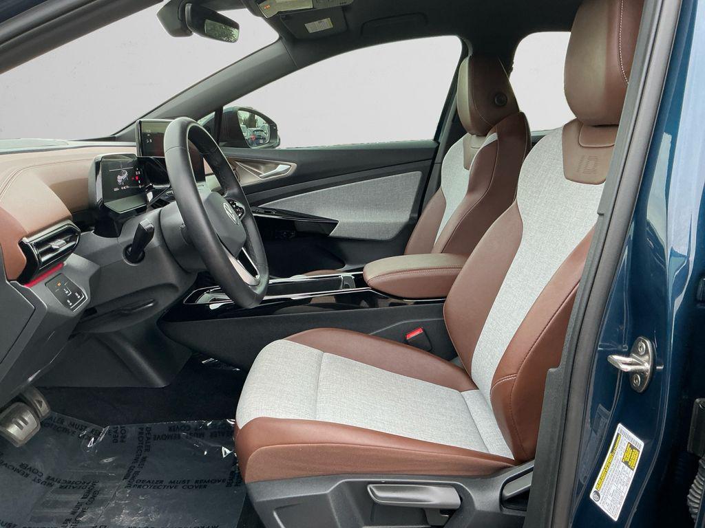 used 2023 Volkswagen ID.4 car, priced at $21,998