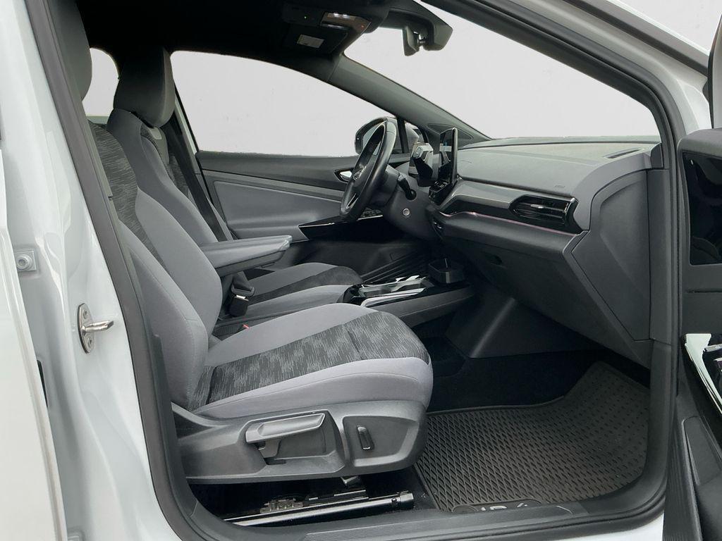 used 2022 Volkswagen ID.4 car, priced at $21,998