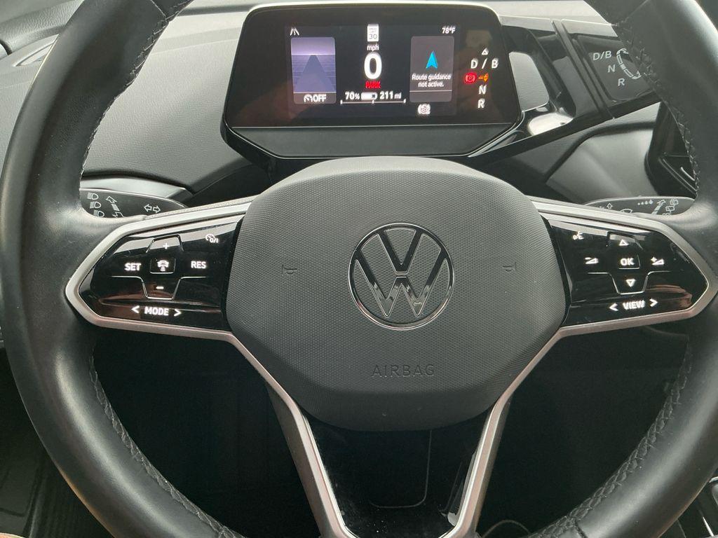 used 2022 Volkswagen ID.4 car, priced at $21,998