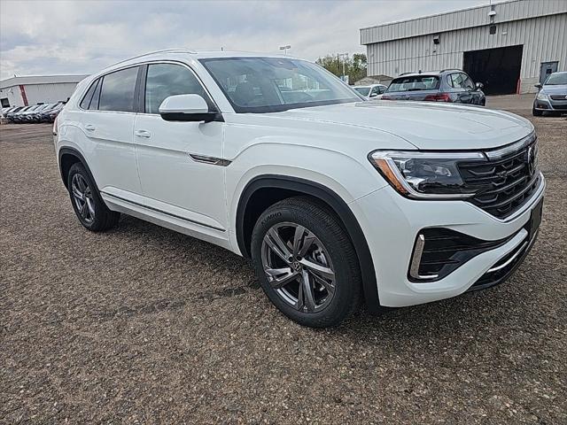 new 2024 Volkswagen Atlas Cross Sport car, priced at $49,881