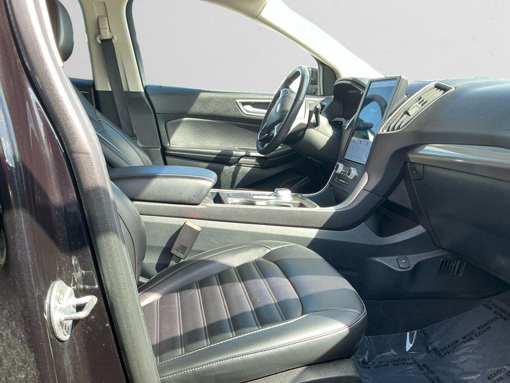 used 2024 Ford Edge car, priced at $21,222