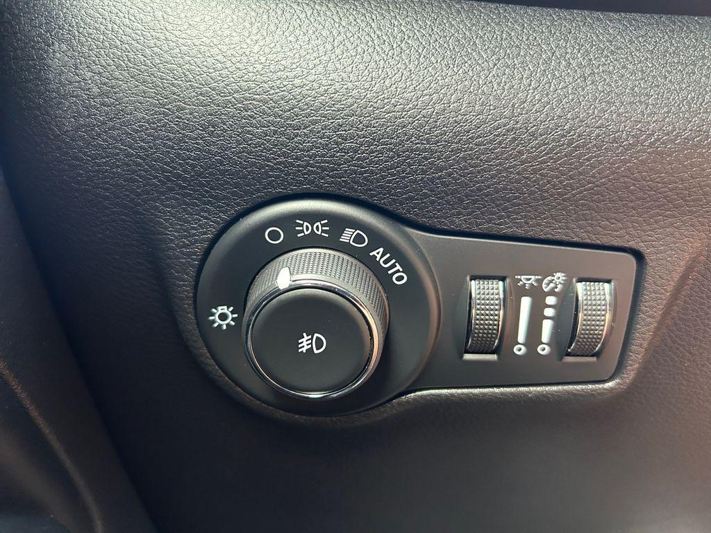 used 2024 Jeep Compass car, priced at $25,978