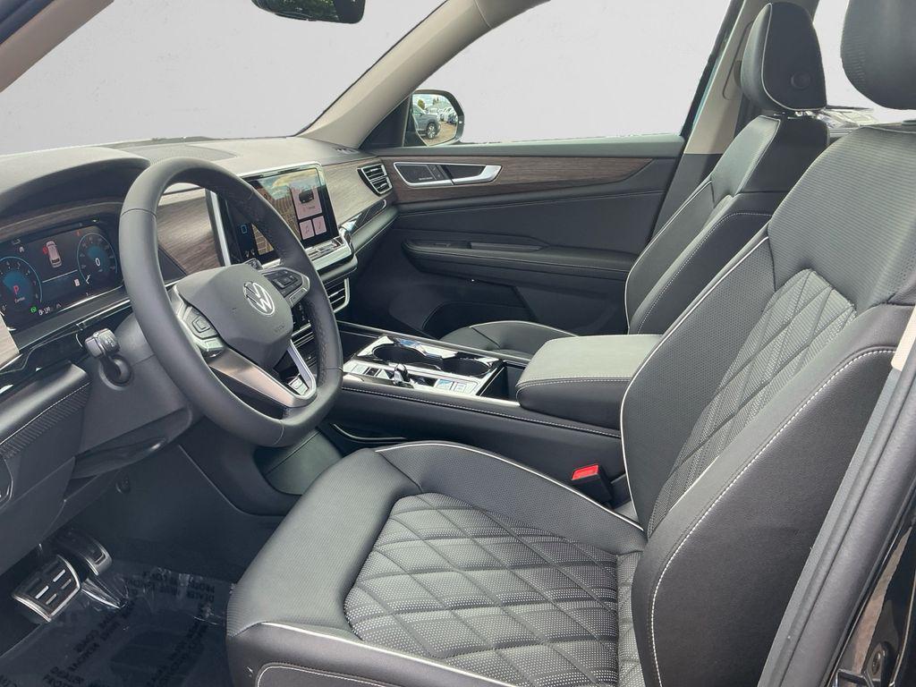 new 2026 Volkswagen Atlas car, priced at $58,349