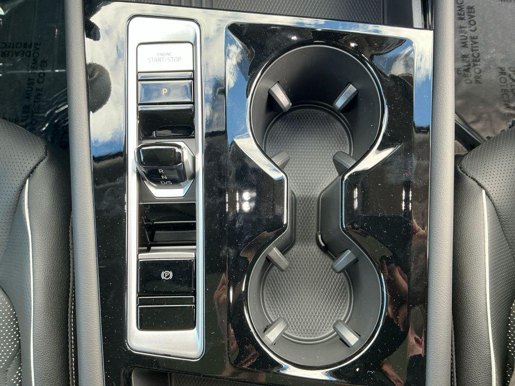 new 2026 Volkswagen Atlas car, priced at $58,349