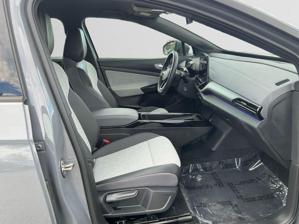 used 2024 Volkswagen ID.4 car, priced at $21,498