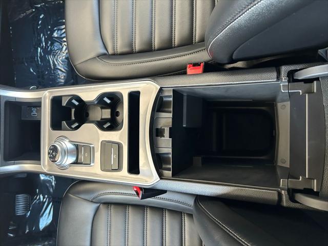used 2024 Ford Edge car, priced at $26,985