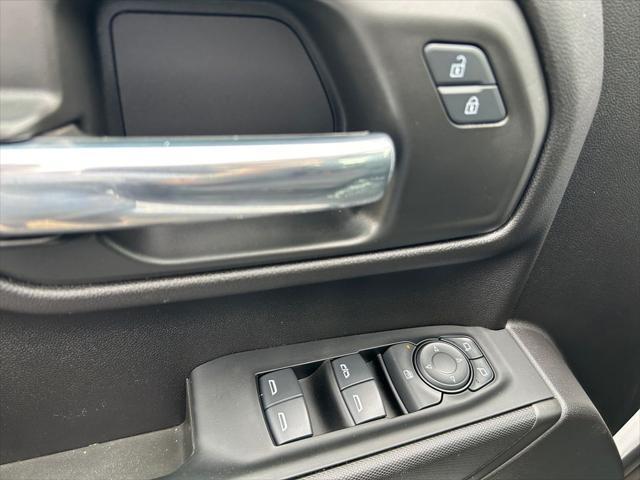 used 2024 GMC Sierra 1500 car, priced at $40,988
