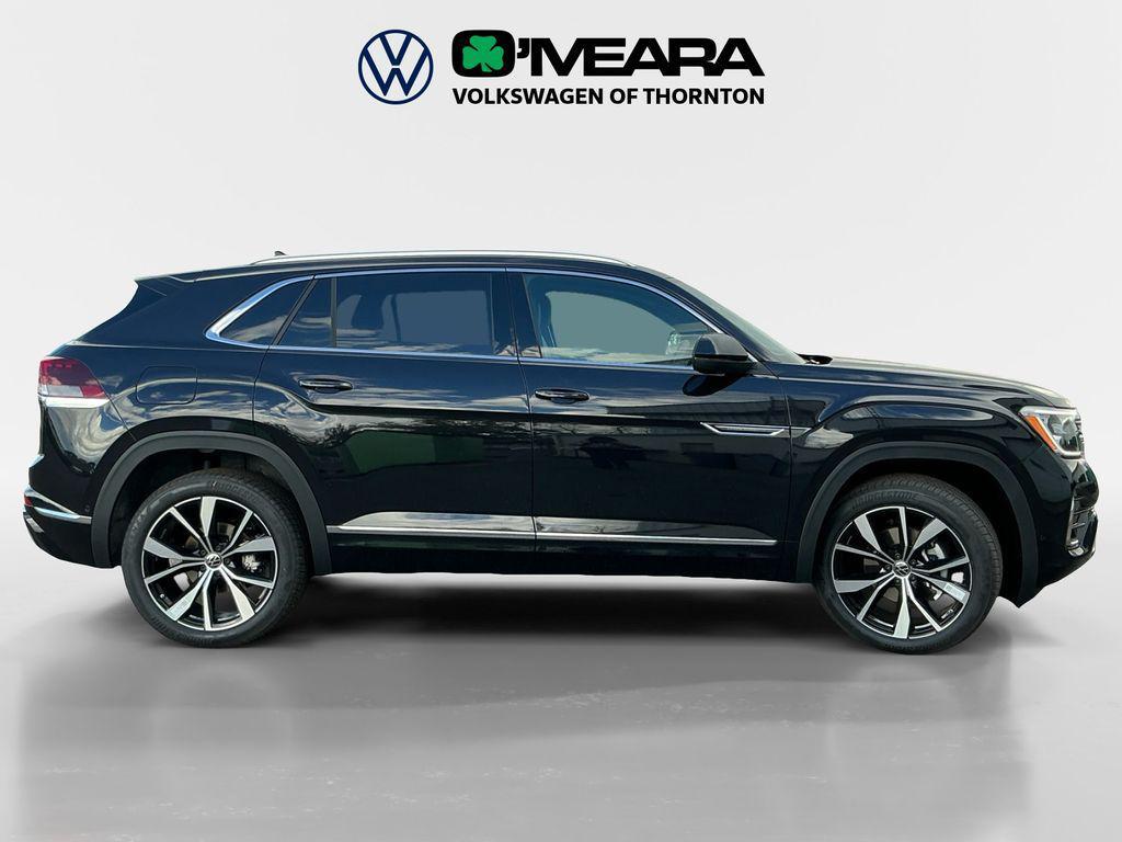 new 2026 Volkswagen Atlas Cross Sport car, priced at $56,600