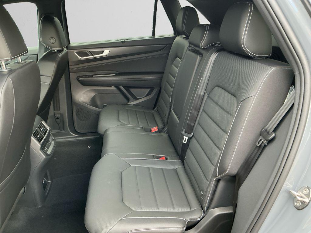 new 2026 Volkswagen Atlas Cross Sport car, priced at $52,583