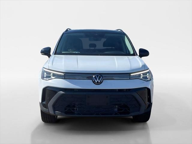 new 2025 Volkswagen Taos car, priced at $33,016