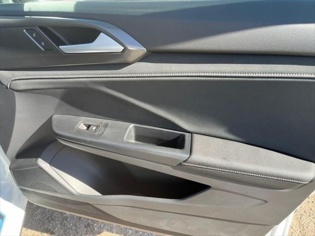 new 2025 Volkswagen Taos car, priced at $33,016