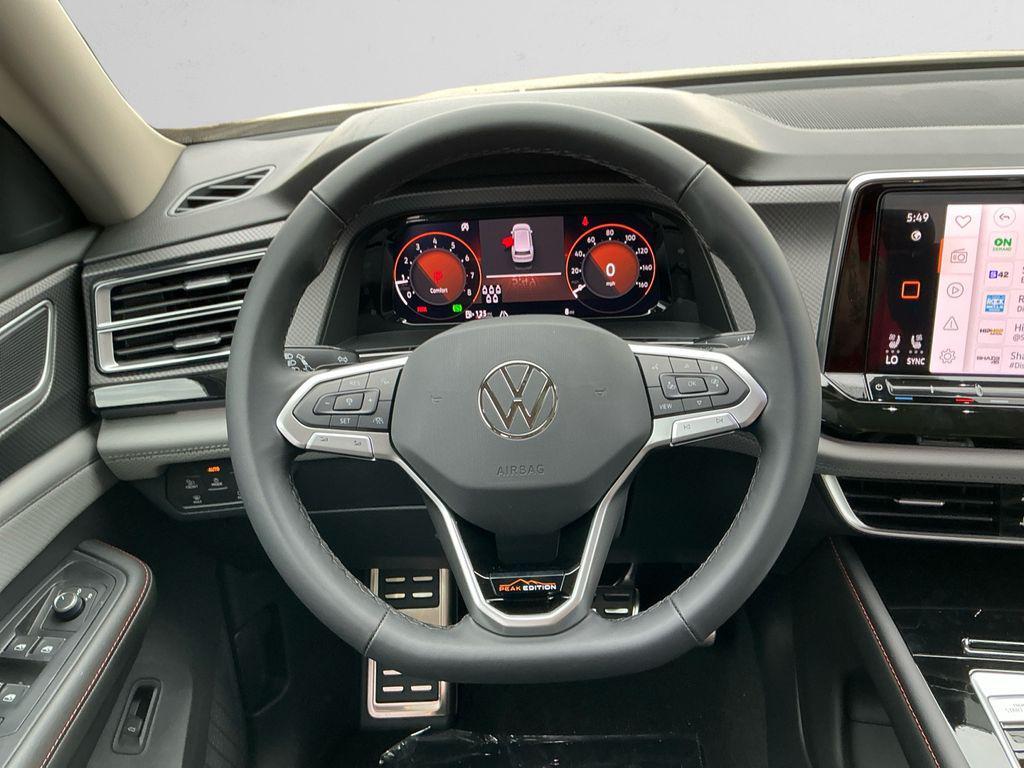 new 2025 Volkswagen Atlas car, priced at $45,806
