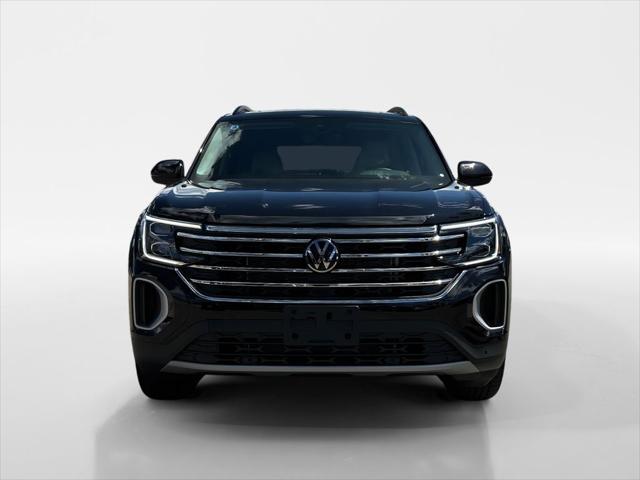 new 2025 Volkswagen Atlas car, priced at $46,415