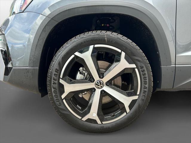 new 2025 Volkswagen Taos car, priced at $35,116