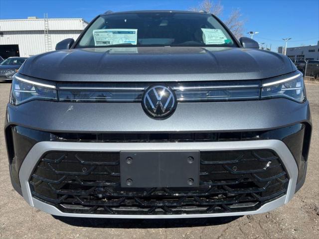 new 2025 Volkswagen Taos car, priced at $35,866