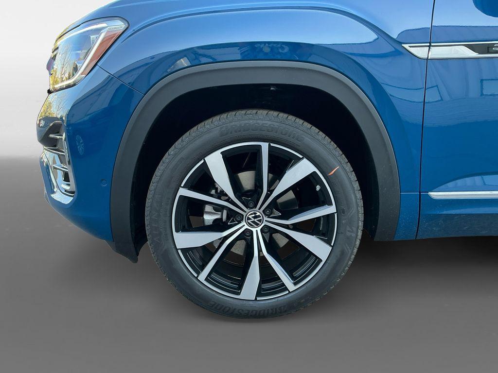 new 2026 Volkswagen Atlas car, priced at $57,349