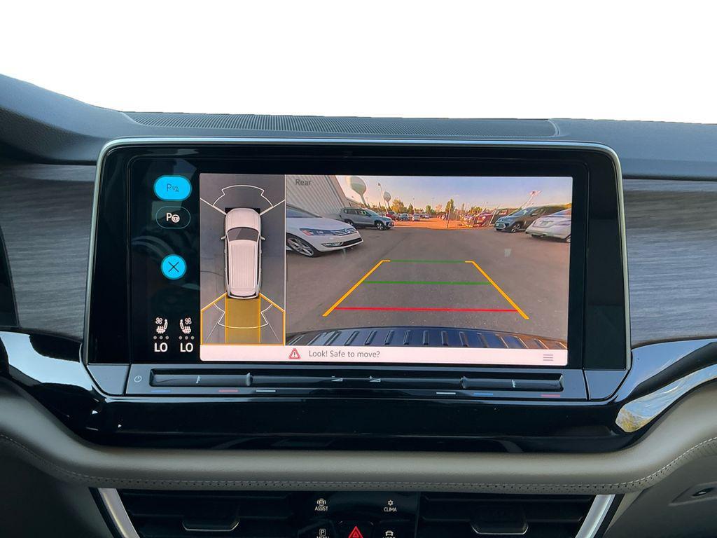 new 2026 Volkswagen Atlas car, priced at $57,349