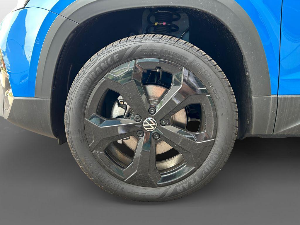 new 2025 Volkswagen Taos car, priced at $33,895