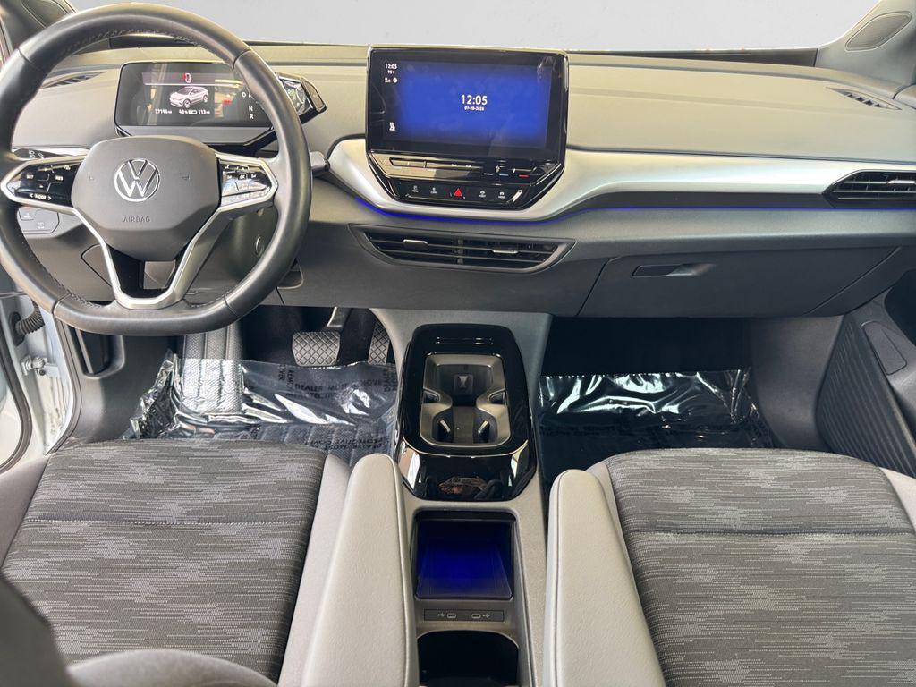 used 2021 Volkswagen ID.4 car, priced at $20,614