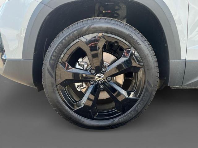 new 2025 Volkswagen Taos car, priced at $36,261