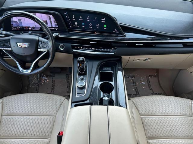 used 2023 Cadillac Escalade ESV car, priced at $68,877