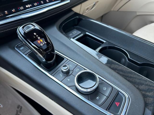 used 2023 Cadillac Escalade ESV car, priced at $68,877