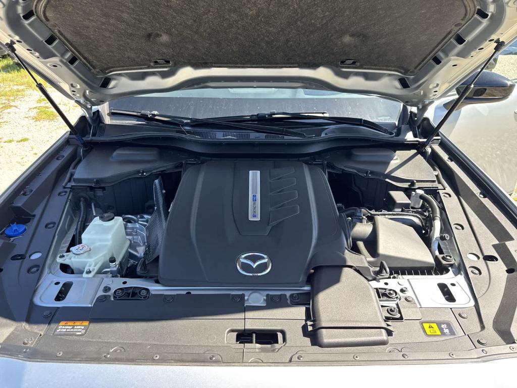 new 2025 Mazda CX-90 PHEV car, priced at $55,182