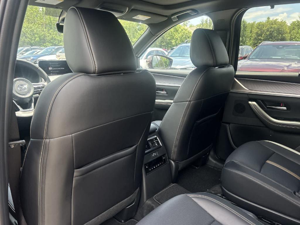 new 2025 Mazda CX-90 PHEV car, priced at $59,432